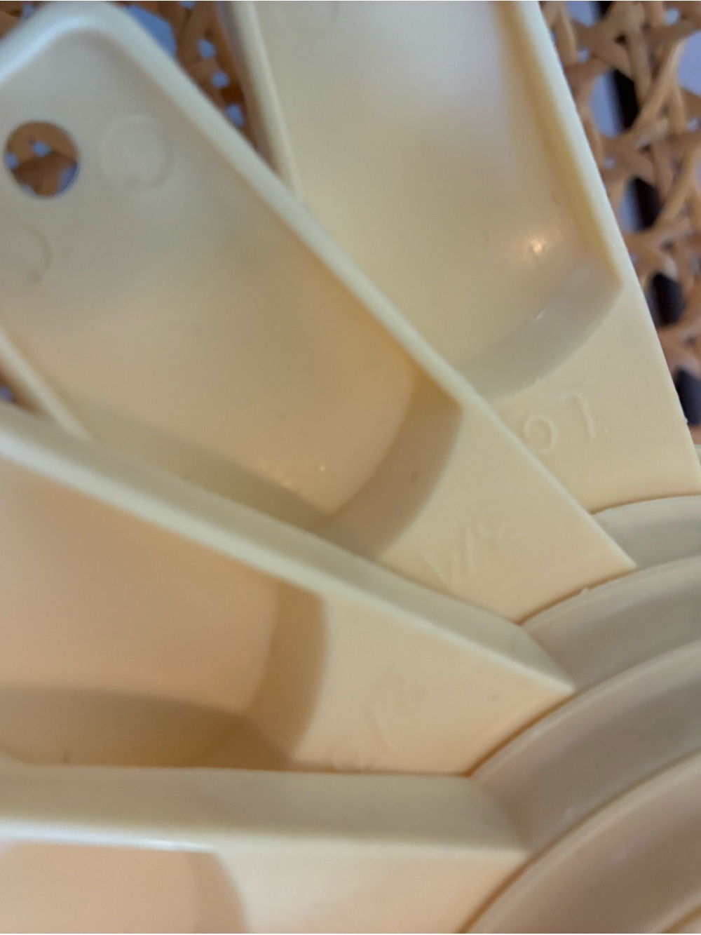 Tupperware Cream Measuring Cups Set - Stackable - Picture 6 of 9